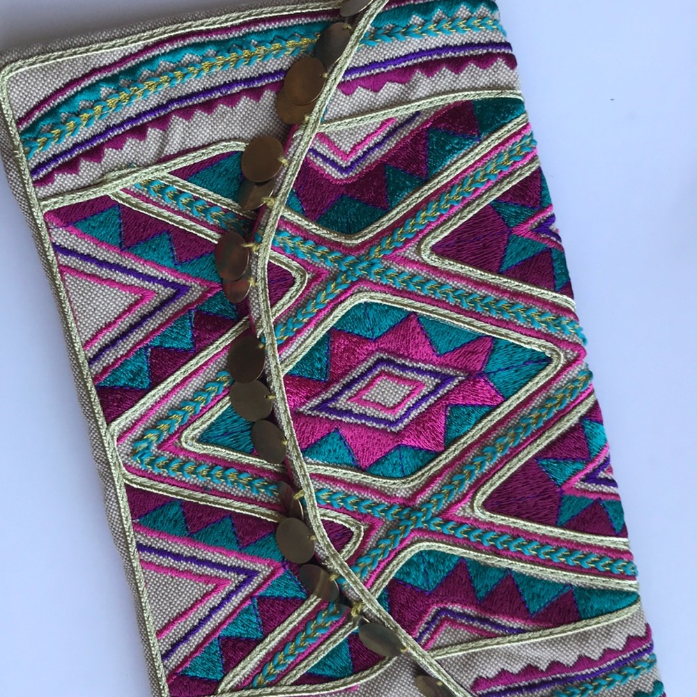 Embroidered Cloth Clutch - Limited Edition